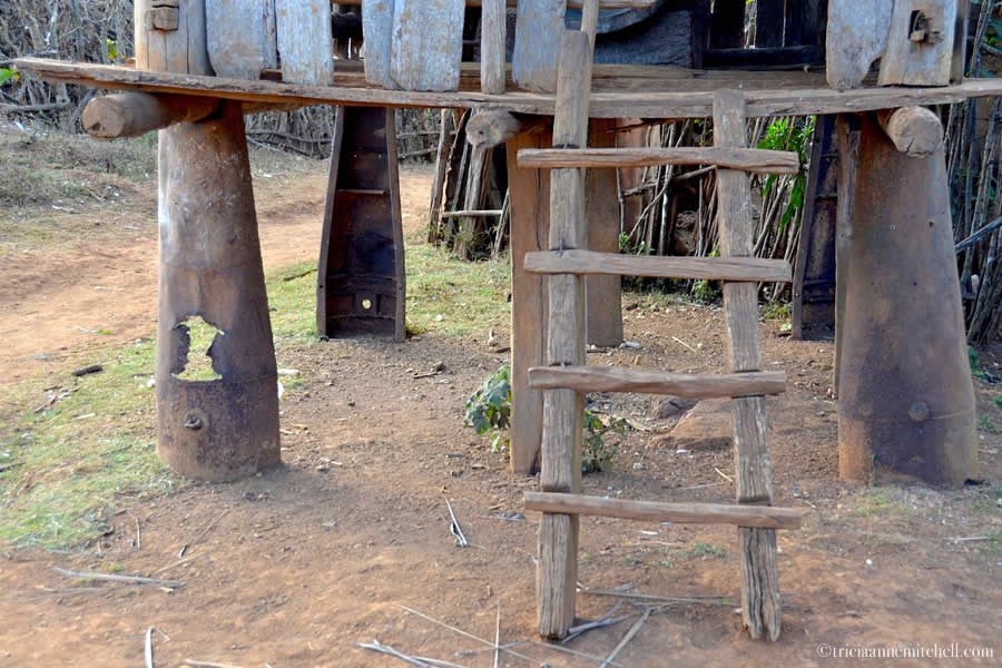 Bomb casing supports for home in Laos